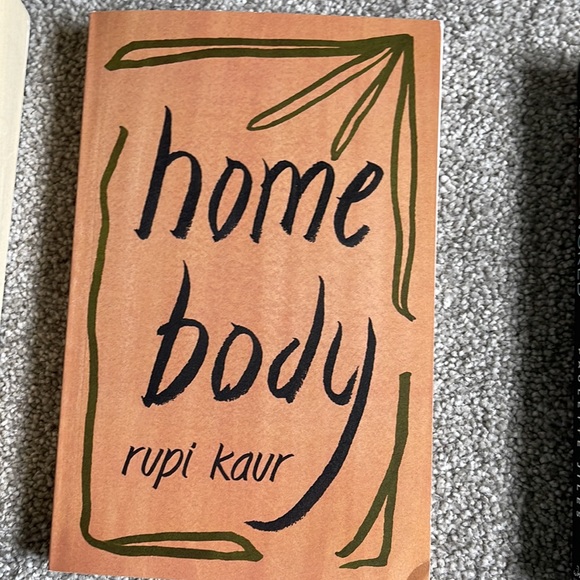 Books - Picture 7 of 8